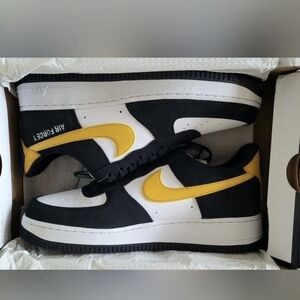 BRAND NEW Authentic Nike Air Force Athletic Club Black/Yellow 2022
